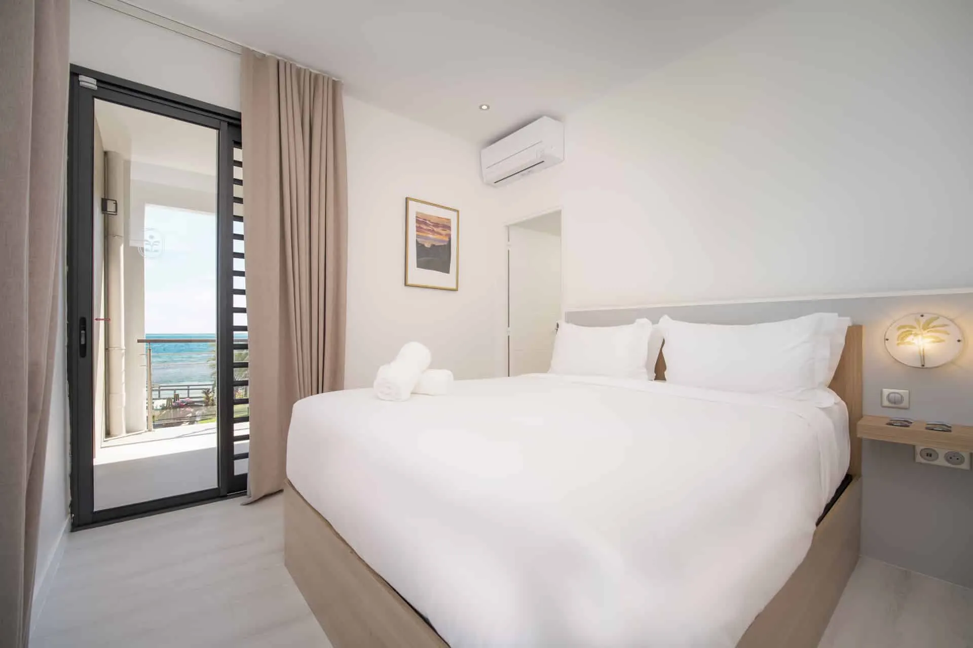 2-bedroom suites Cooks Bay LOW RES (8)